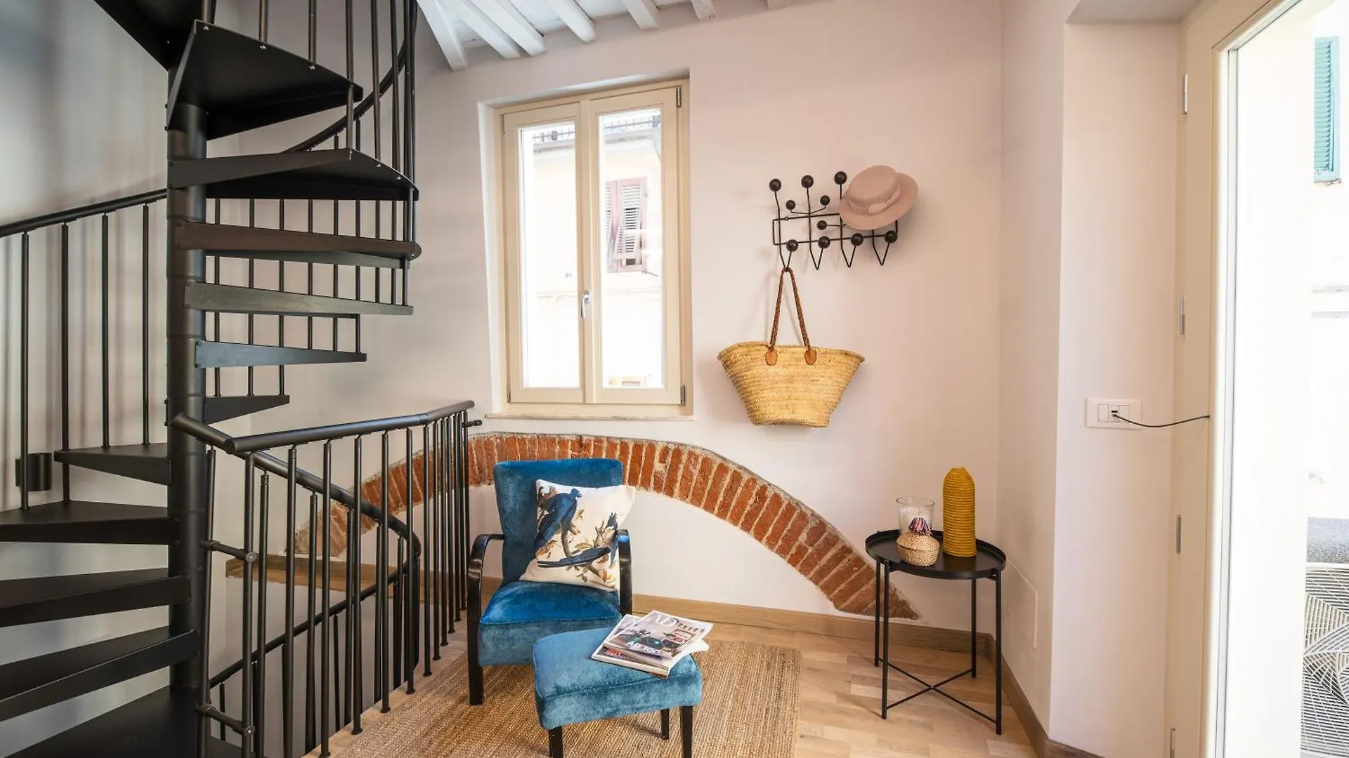 Saliscendi Apartment Pietrasanta